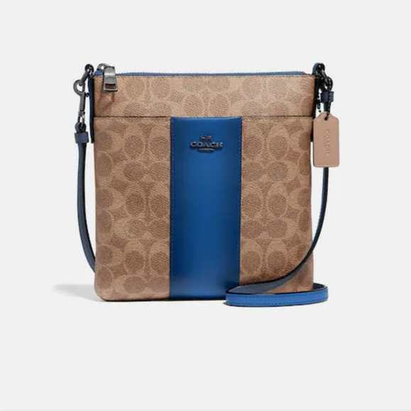 Coach Handbags - NWOT Coach Kitt Messenger Crossbody In Colorblock Signature Canvas